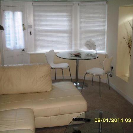 Corwen Holiday Apartment 랜디드노 외부 사진